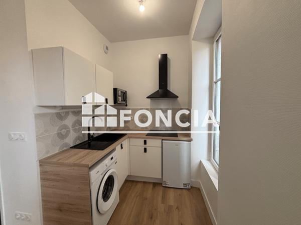 Location Studio 18.9 m² - 2 COURS CAMOU/AVENUE DE LA RESISTANCE Pau 64000