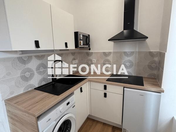 Location Studio 18.9 m² - 2 COURS CAMOU/AVENUE DE LA RESISTANCE Pau 64000