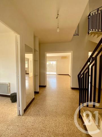 Maison à vendre  5 pièces - 108,61 m 2   LUNEL  - 34