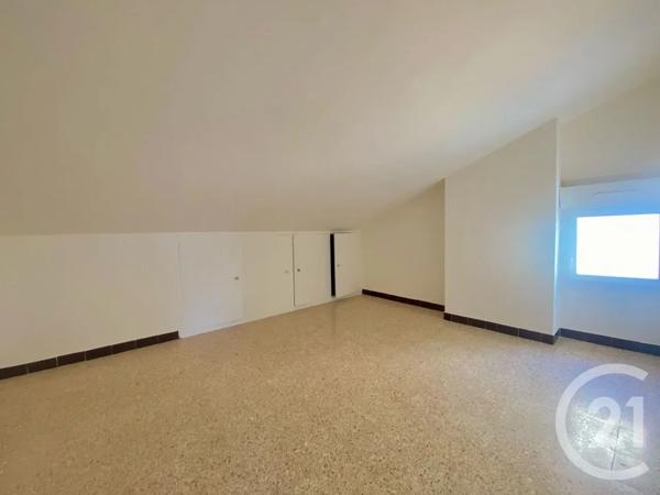 Maison à vendre  5 pièces - 108,61 m 2   LUNEL  - 34
