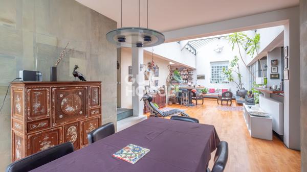 Loft atypique avec verrière au coeur des Lilas