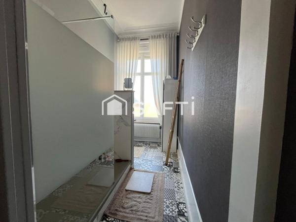 Splendide maison 5 chambres bureau jardin garage