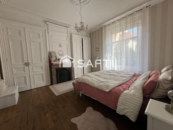 Splendide maison 5 chambres bureau jardin garage