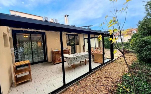 Maison à vendre    4 pièces •  Vauvert