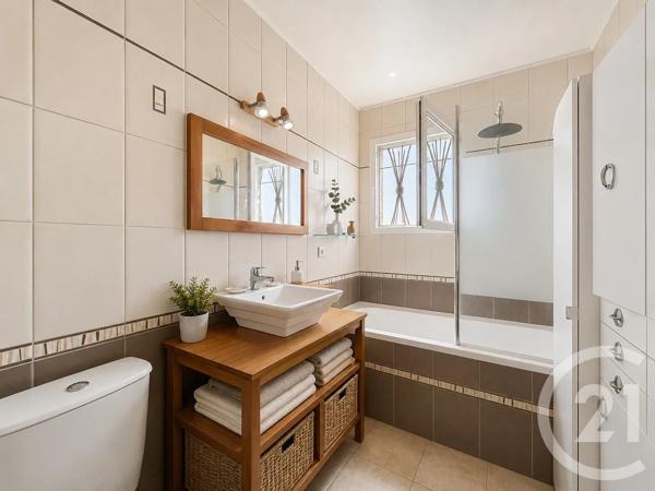 Maison à vendre  7 pièces - 131,65 m 2   MONTPELLIER  - 34