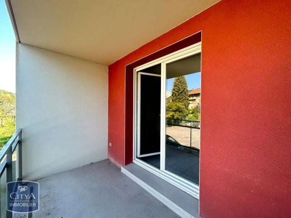 Appartement à louer 2 pièces 45.01m² Creutzwald (57150)