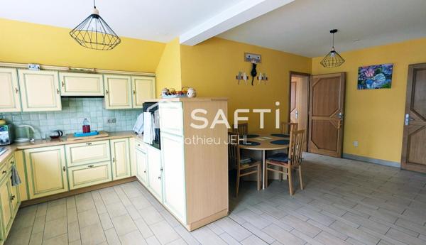 Maison de standing 200 m² - vue montagnes – terrain de 1480m²