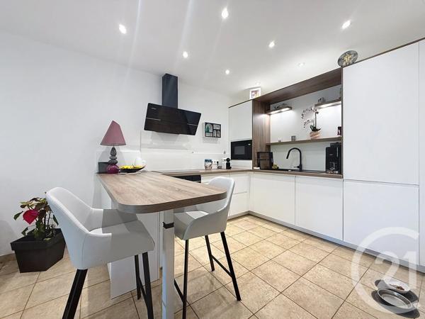 Appartement T3 à vendre  3 pièces - 79,77 m 2   SANTA LUCIA DI MORIANI  - 202