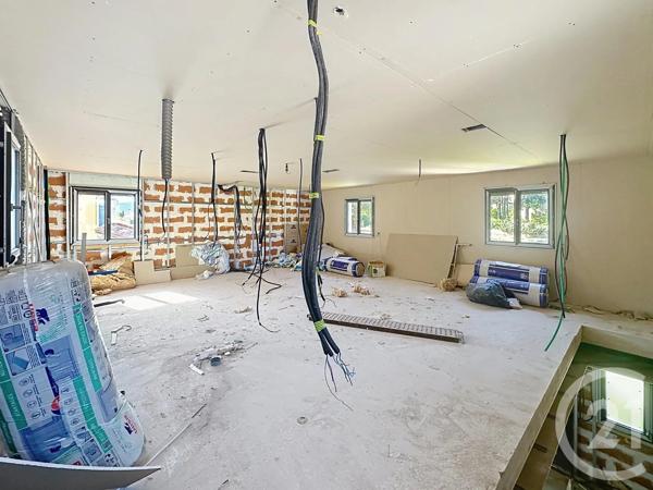 Maison à vendre  5 pièces - 141,86 m 2   CERET  - 66