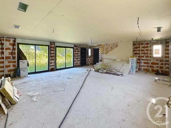Maison à vendre  5 pièces - 141,86 m 2   CERET  - 66