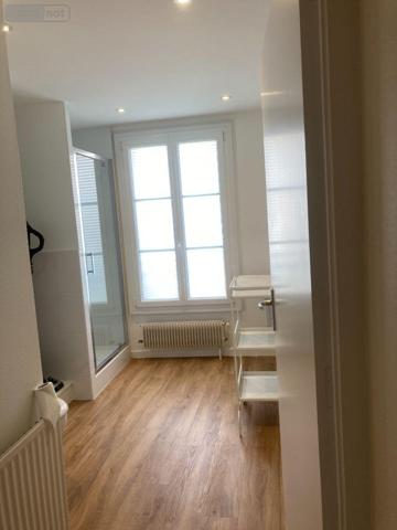 Appartement à louer à Bayeux dans le Calvados (14400), ref : L 618