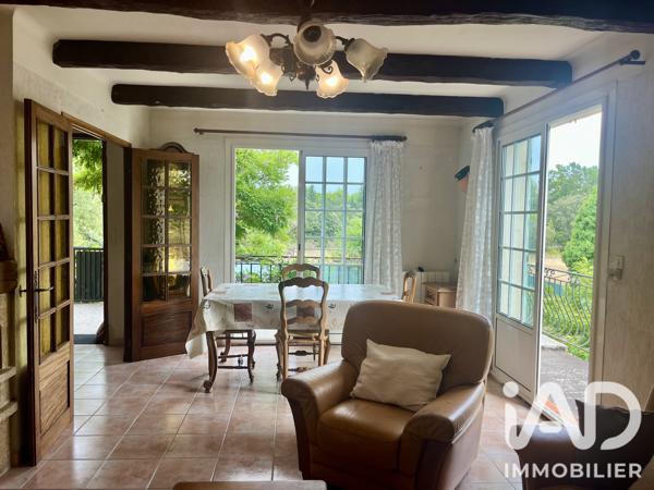 Maison à vendre 6 pièces 160 m² Saint-Cannat