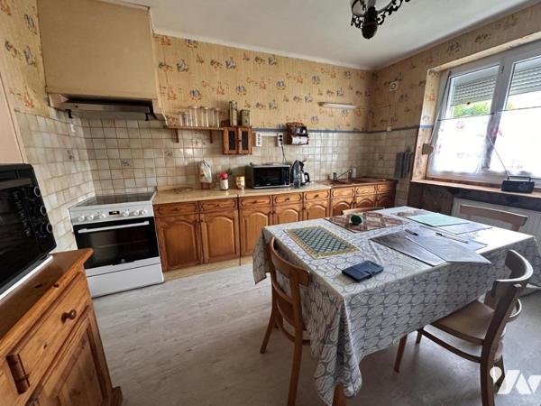 A VENDRE 56 VANNES EST Secteur Casernes, maison 1957, 4 chambres, jardin 472 m²