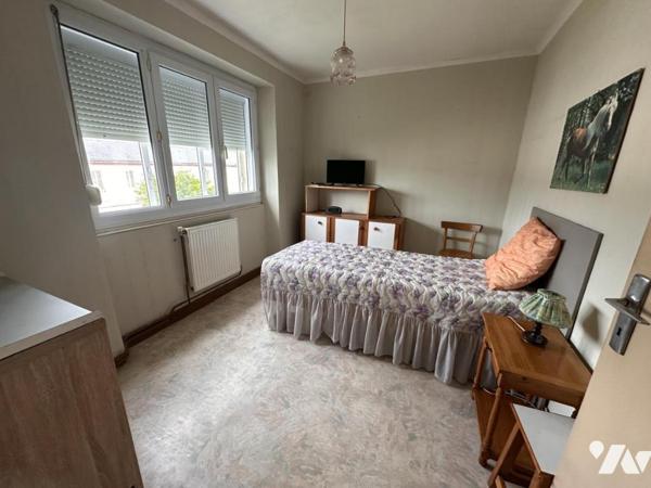 A VENDRE 56 VANNES EST Secteur Casernes, maison 1957, 4 chambres, jardin 472 m²