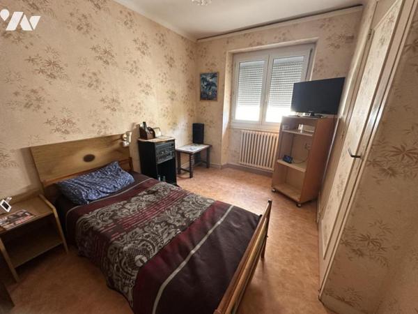 A VENDRE 56 VANNES EST Secteur Casernes, maison 1957, 4 chambres, jardin 472 m²