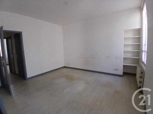 Appartement F3 à vendre  3 pièces - 55,90 m 2   MONTLUCON  - 03