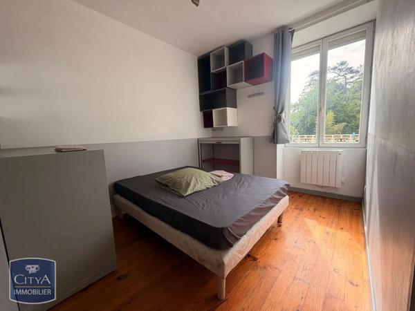 Appartement à louer 2 pièces 28.1m² Neuville-sur-Saône (69250)