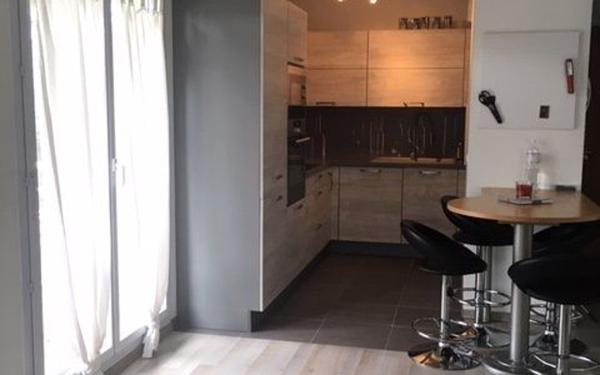 Appartement à louer    2 pièces •  Talence