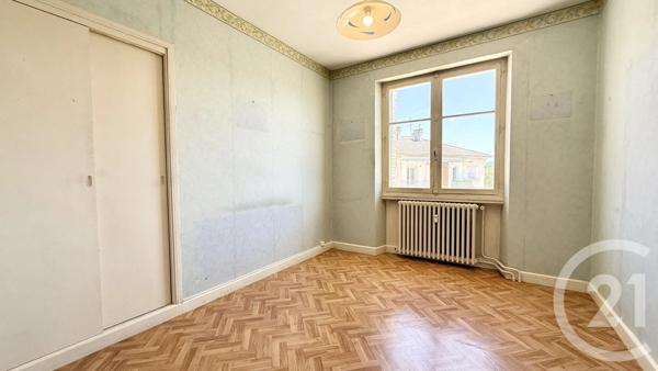 Appartement T3 à vendre  3 pièces - 59,16 m 2   BELLEY  - 01
