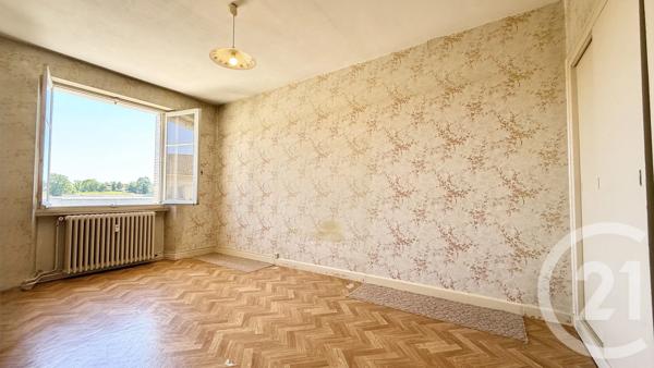Appartement T3 à vendre  3 pièces - 59,16 m 2   BELLEY  - 01