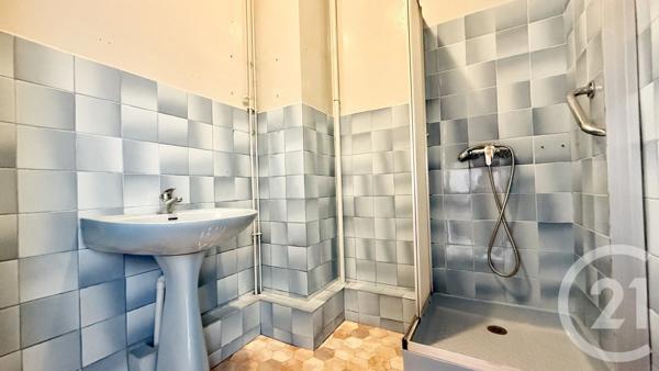 Appartement T3 à vendre  3 pièces - 59,16 m 2   BELLEY  - 01