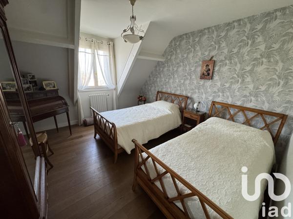 Maison à vendre 7 pièces 157 m² Viarmes