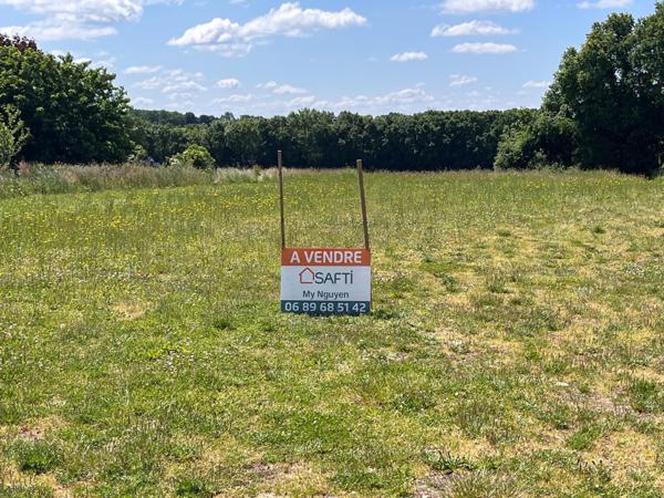NANTILLE terrain à construire, 9km de St JEAN D'ANGELY