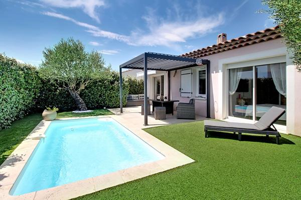 A VENDRE EN EXCLUSIVITE - Villa de 85m2 sur 411 m2 de terrain avec piscine et garage