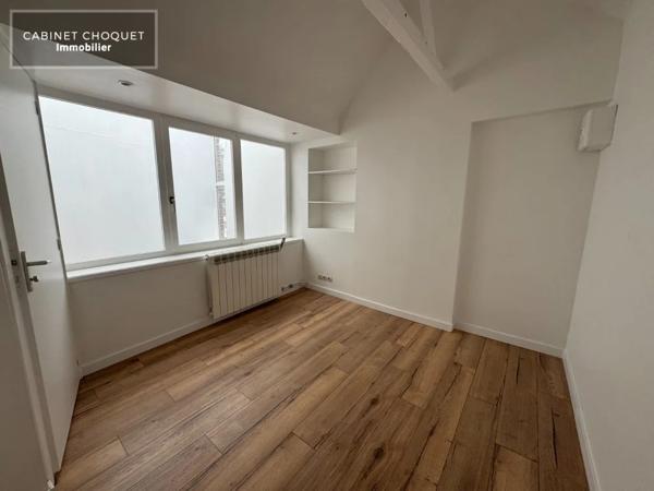 MAISON ANCIENNE RENOVEE A LOUER - VIEUX-LILLE - 118.5 m 2 - 1 790 € charges comprises par mois