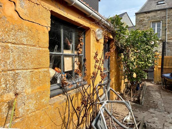 Terrain avec garage secteur Equeurdreville