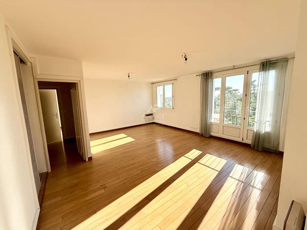 APPARTEMENT CONFLANS STE HONORINE - 4 PIÈCES - 66m² 179 000 € **  - Référence  8151