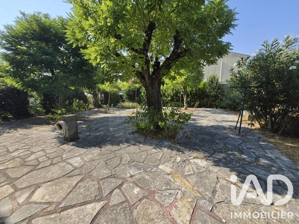 Maison à vendre 6 pièces 93,6 m² Saint-Christol-lez-Alès
