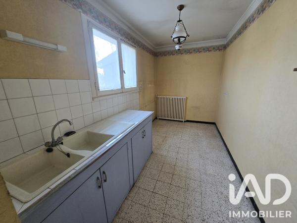 Maison à vendre 6 pièces 93,6 m² Saint-Christol-lez-Alès