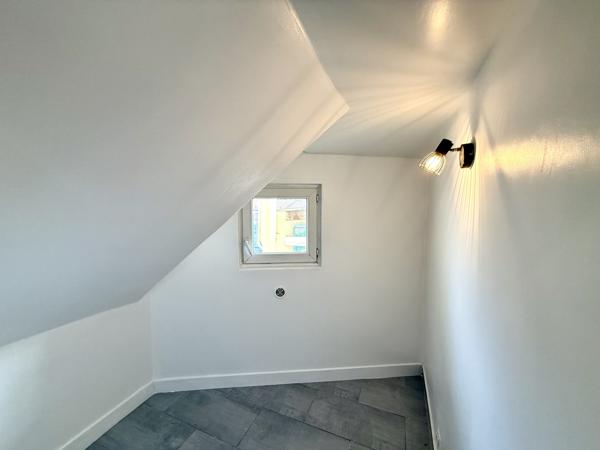 Sevran (93270) 2 Pièces refait à neuf proche Tramway, RER B