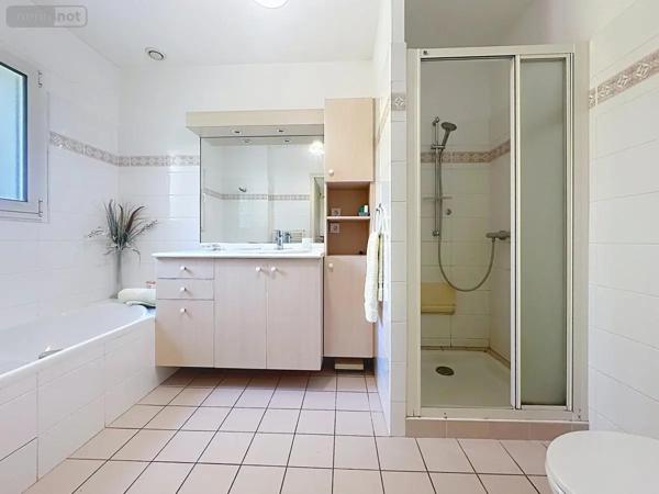 Achat - Maison Larmor-Plage 56260 8 pièces 230 m 2 894 m 2