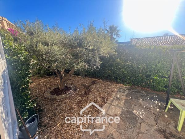 Maison à vendre 8 pièces HYERES (83)- Vue mer panoramique Exceptionnel - Double garage - Ascenseur