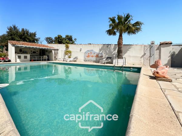 Maison à vendre 8 pièces HYERES (83)- Vue mer panoramique Exceptionnel - Double garage - Ascenseur