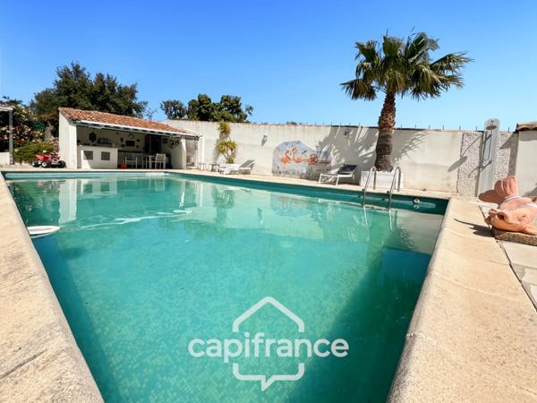 Maison à vendre 8 pièces HYERES (83)- Vue mer panoramique Exceptionnel - Double garage - Ascenseur