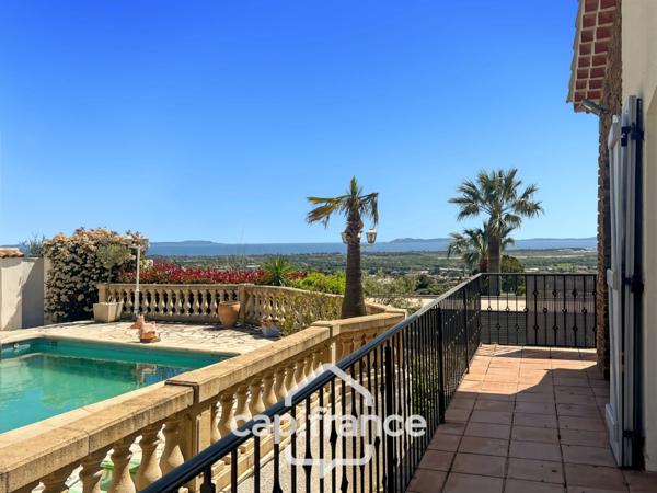 Maison à vendre 8 pièces HYERES (83)- Vue mer panoramique Exceptionnel - Double garage - Ascenseur