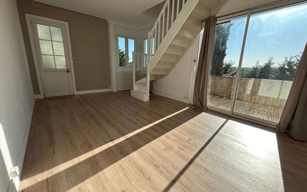 Maison à vendre    2 pièces •  Châtellerault