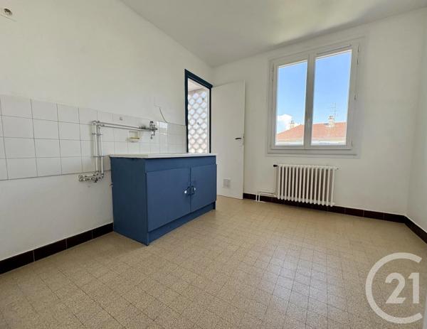 Appartement T4 à vendre  5 pièces - 69,63 m 2   LE PONT DE BEAUVOISIN  - 38