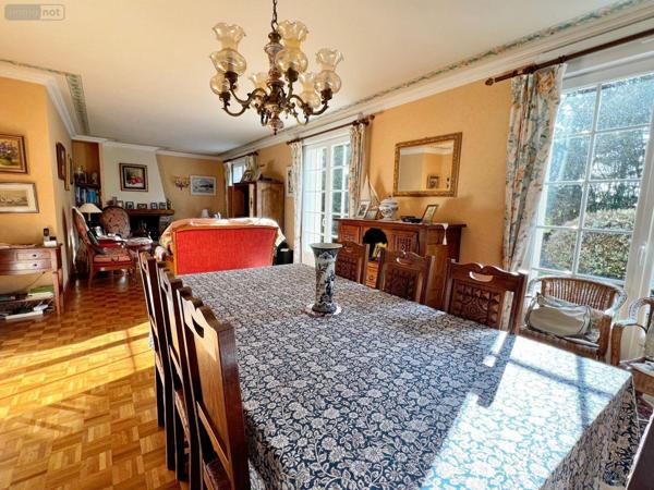 Maison à vendre à Scaër dans le Finistère (29390), ref : 29122-1585