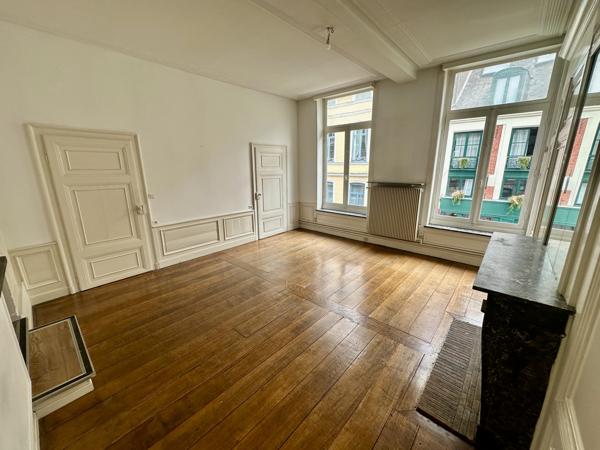 Lille Vieux-Lille appartement de 134m² avec terrasse et parking
