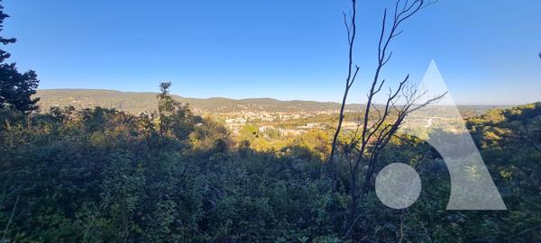 Terrain 1058 m2