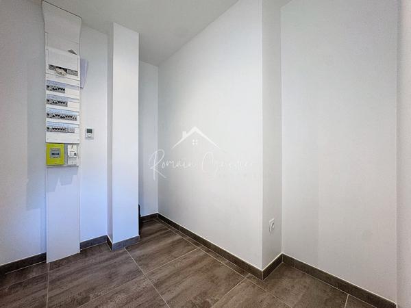 Millau (12100) APPARTEMENT DE STANDING F4 DE 135 M2