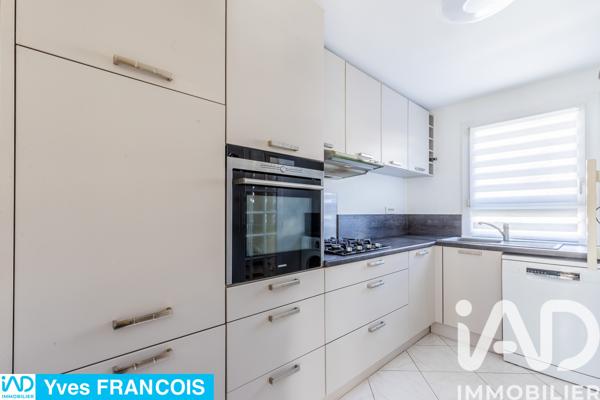Maison à vendre 5 pièces 87 m² Sainte-Geneviève-des-Bois