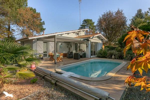 Maison à vendre |  Andernos-les-Bains |  5 pièces | 132 m²