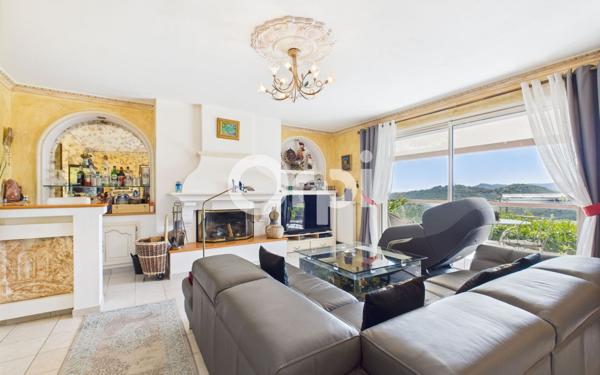 Maison à vendre    5 pièces • 175 m2 Montauroux