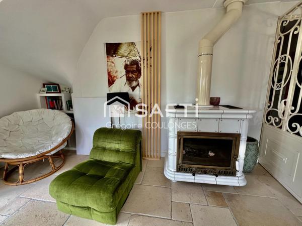 Maison récente de 7 pièces sur terrain arboré