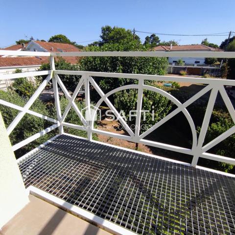 Maison récente de 7 pièces sur terrain arboré